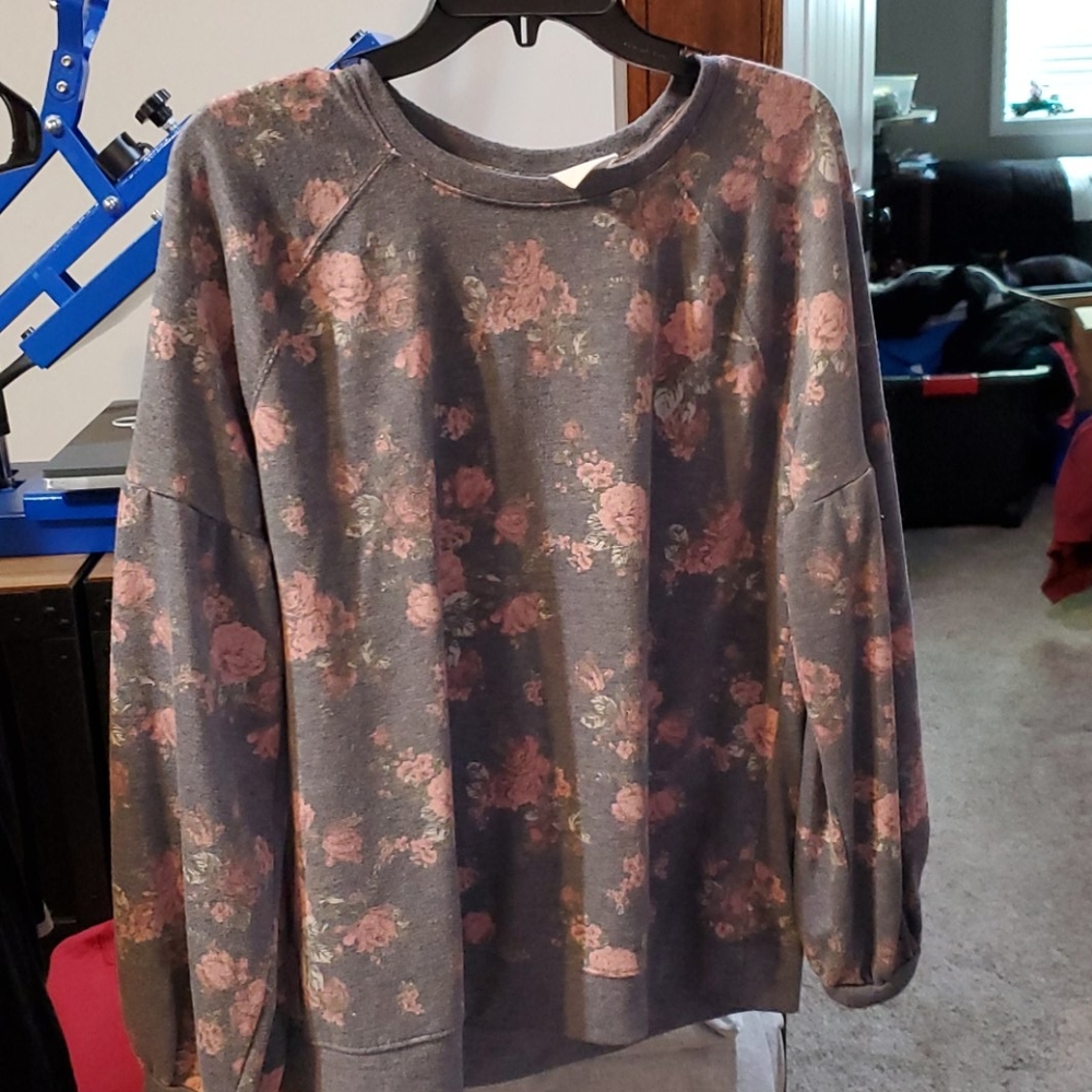 Grey Floral Top